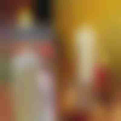 LED sviečka CANDELIOUR meniaca farbu